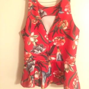 Adorable tropical Boston proper top